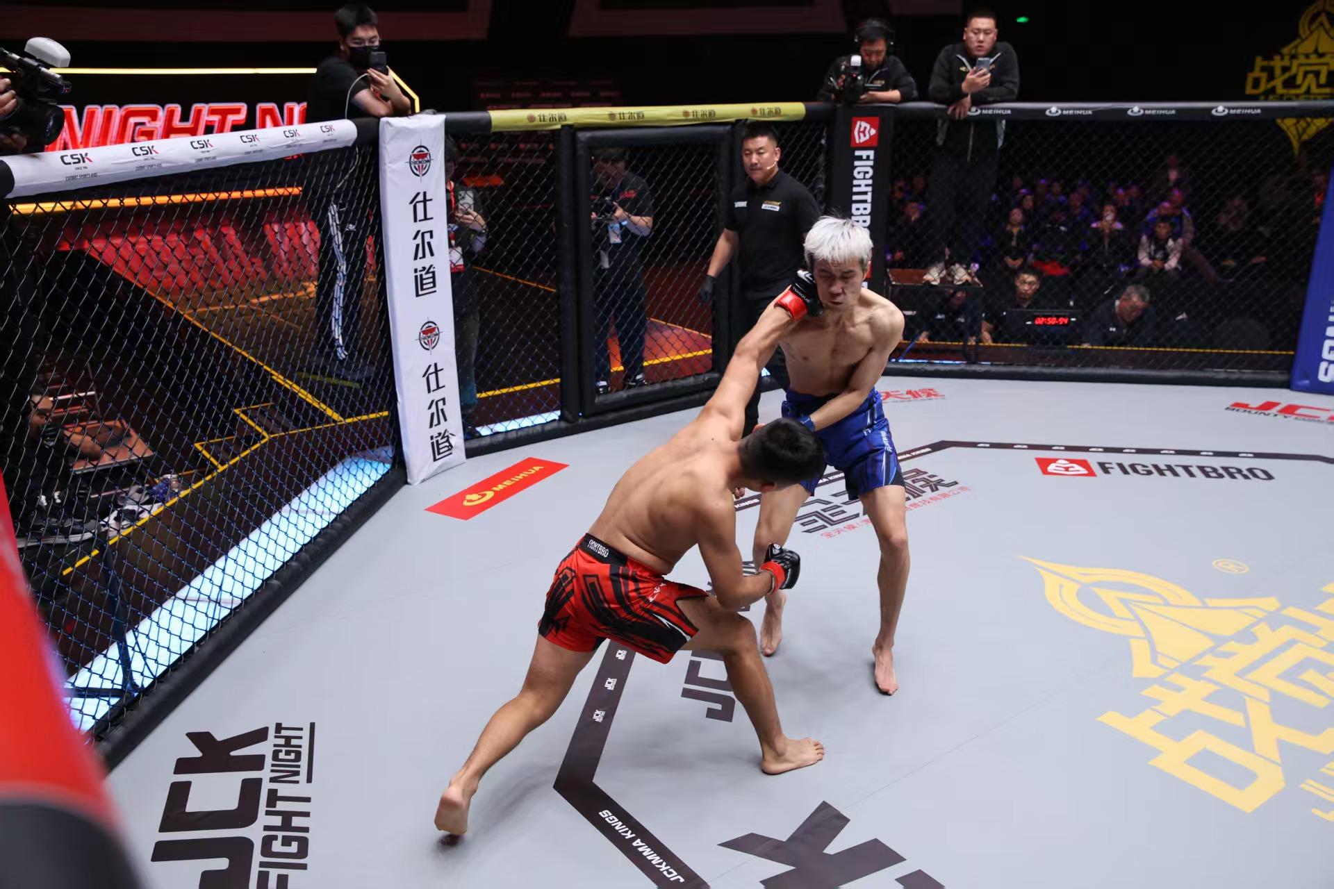 赛后体能课后，比利亚雷亚尔远射贴柱备战意大利杯，话题不断，身体对抗强度拉满的简单介绍-九游会电竞