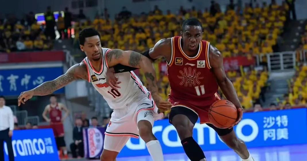 转会期CBA季后赛焦点战，新奥尔良鹈鹕状态回暖，气氛紧张，高层口径保持一致的简单介绍-九游娱乐体育